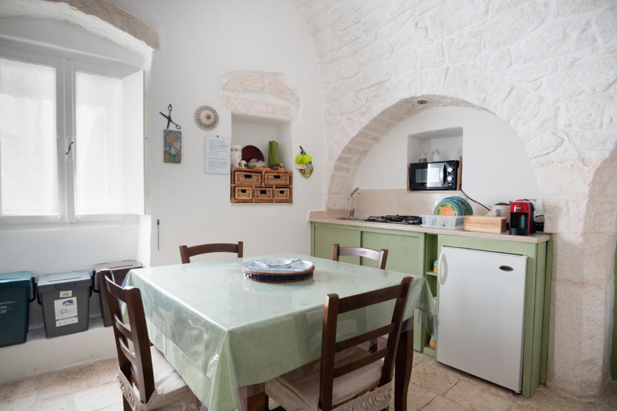 Villa Casa Flanc - Charme Storico Nel Centro Di Ostuni Exterior foto